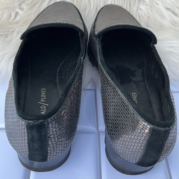 Donald J Pliner ELEN Metallic Platform Loafers Sz: 9.5M - Picture 10 of 16